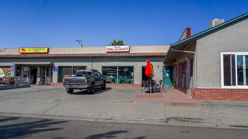 More Photos Of 961-971 Front St, Novato General Retail For Sale
