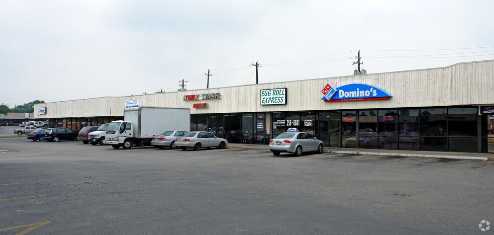 Primary Photo Of 13201 Pond Springs Rd, Austin Unknown For Lease
