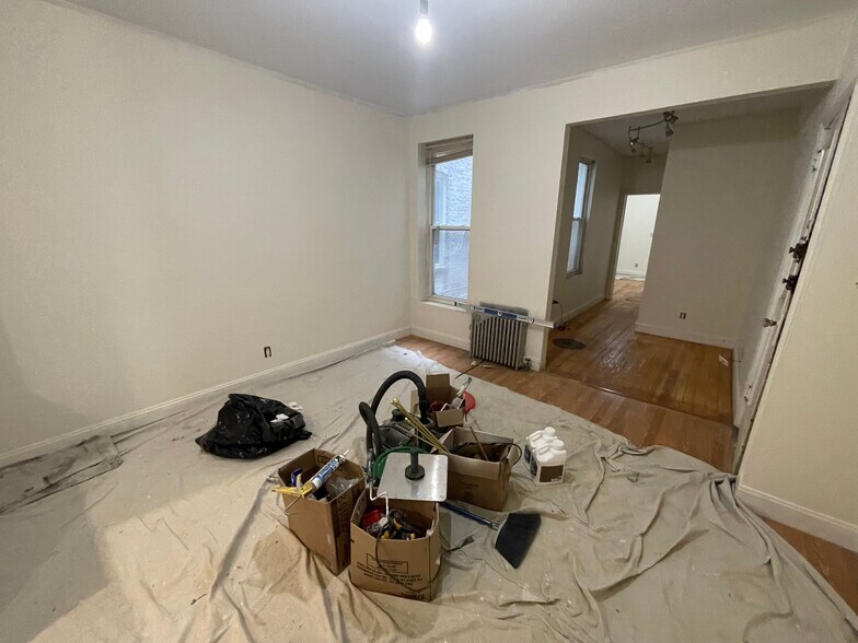 More Photos Of 34-03 42nd St, Long Island City Apartments For Sale