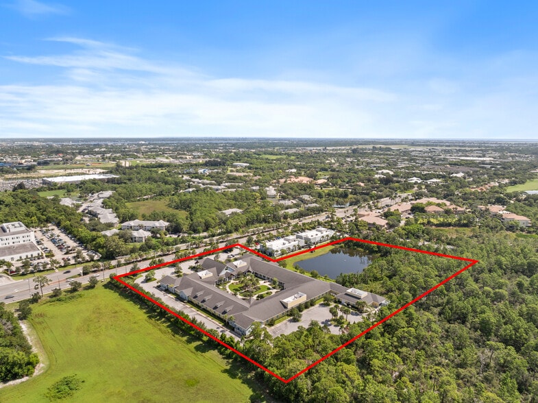 More Photos Of 500 SE Indian St, Stuart Assisted Living For Sale