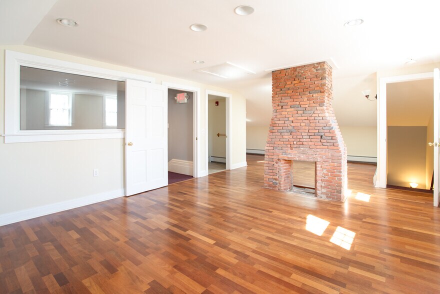 More Photos Of 399 N Main St, Fall River Office Residential For Sale