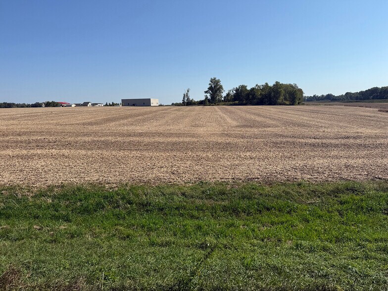 More Photos Of 4320 800 East, Columbia City Land For Sale