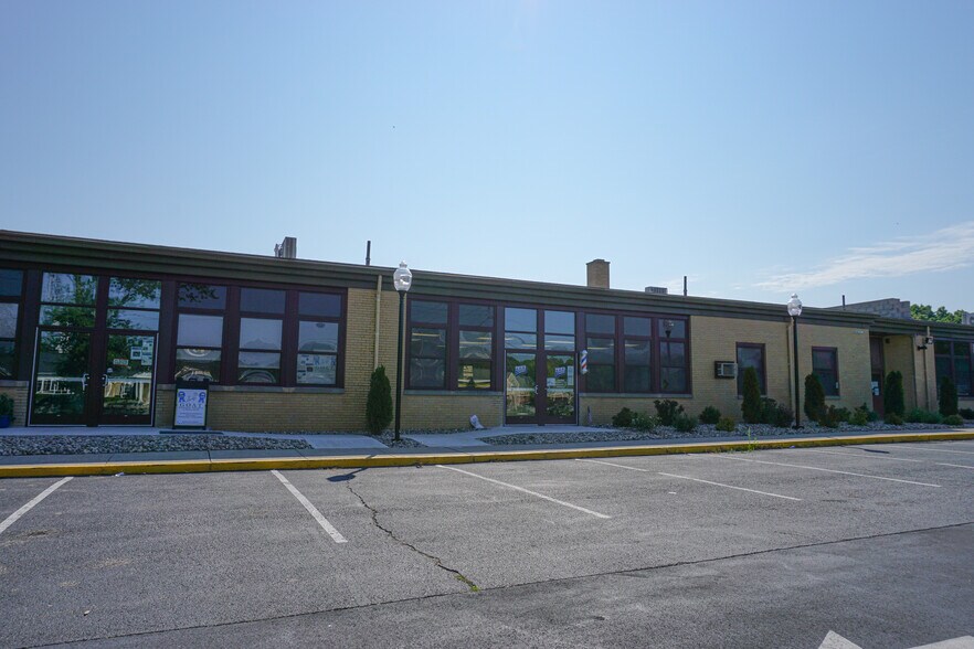 More Photos Of 740 Colonel Ledyard Hwy, Ledyard Storefront For Lease