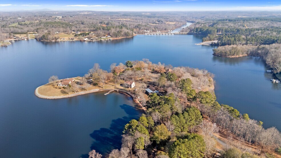 More Photos Of 6692 Valwood Rd, Conover Specialty For Sale