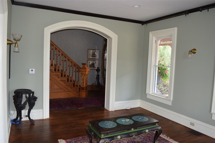 More Photos Of 138 1st St, Baraboo Office For Sale