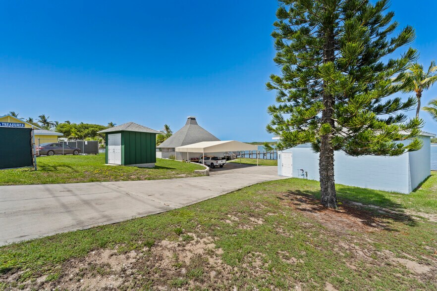More Photos Of 18947 SE Federal Hwy, Jupiter Land For Sale
