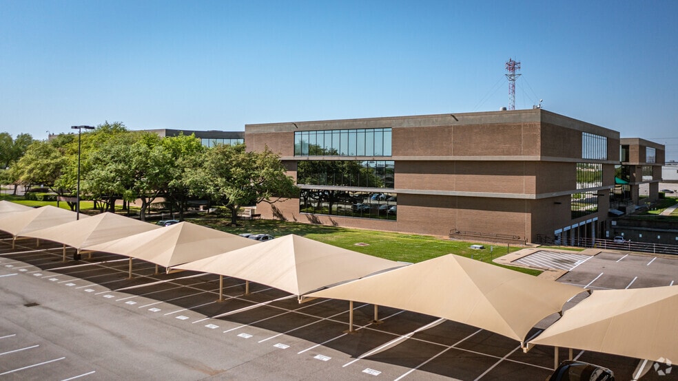 More Photos Of 5959 Corporate Dr, Houston Office For Lease