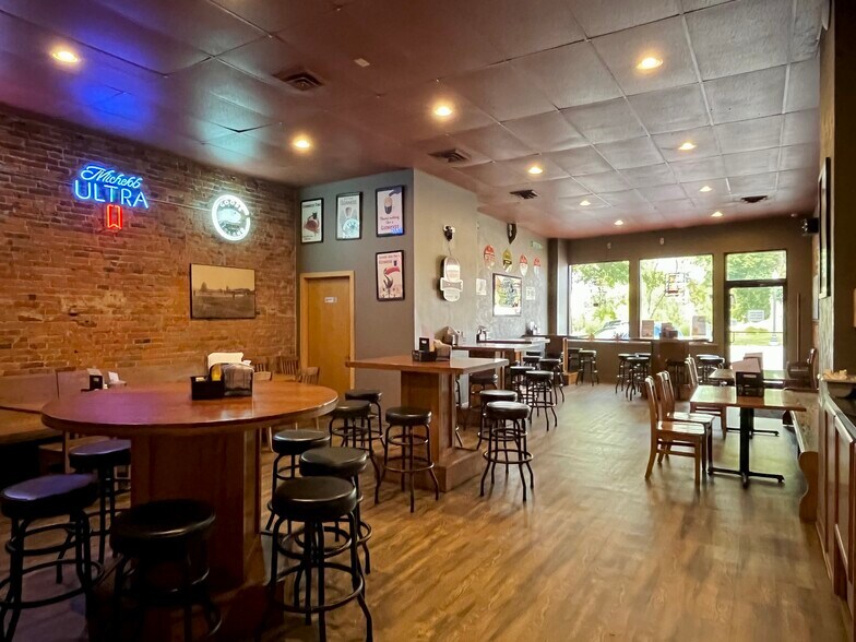 More Photos Of 210 1st St N, Wisconsin Rapids Storefront Retail Residential For Sale