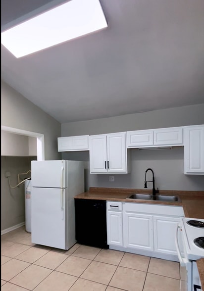 More Photos Of , Huntsville Multifamily For Sale