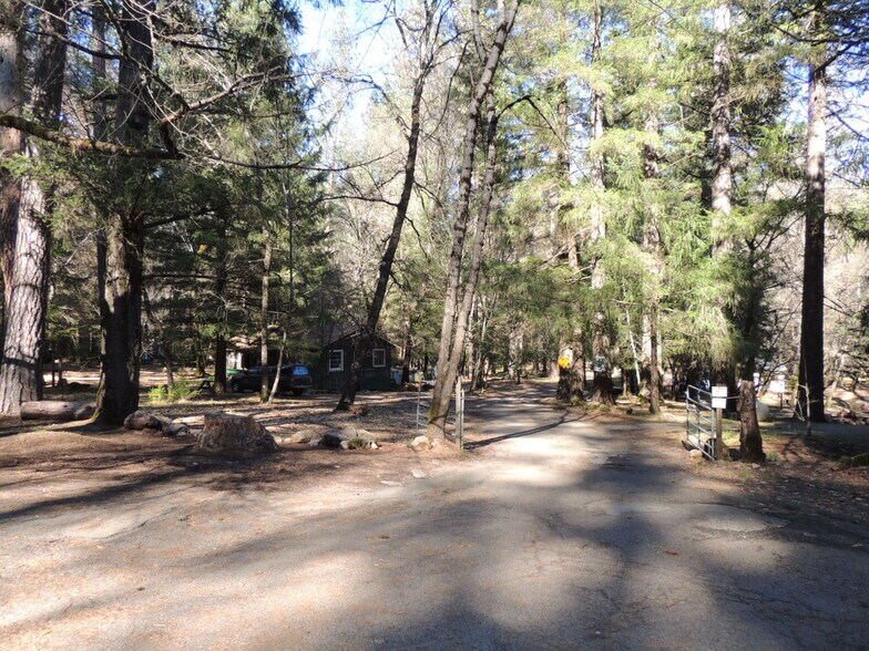 More Photos Of 15960 Bottle Rock Rd, Cobb Hotel For Sale