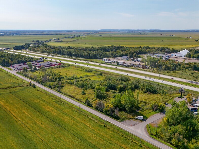 More Photos Of Montée Guénette, Mirabel Land For Sale
