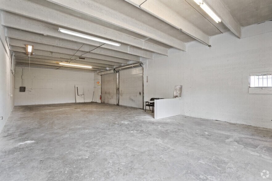 More Photos Of 4255 Westroads Dr, Riviera Beach Unknown For Lease