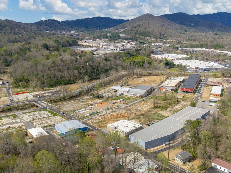 More Photos Of 24 Glendale Ave, Asheville Warehouse For Lease