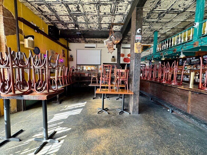 More Photos Of 1045 Union St, Brooklyn Apartments For Lease