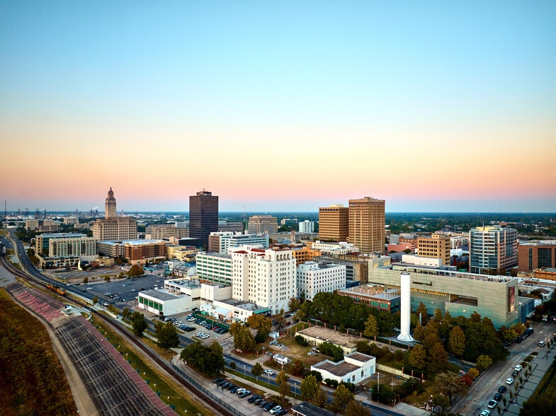 More Photos Of 451 Florida St & 450 Laurel St, Baton Rouge Unknown For Lease