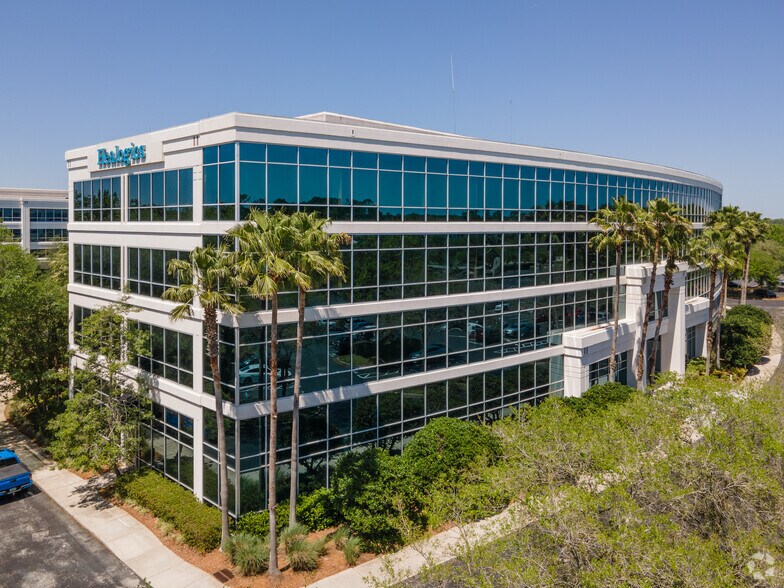 More Photos Of 5220 Belfort Rd, Jacksonville Unknown For Lease