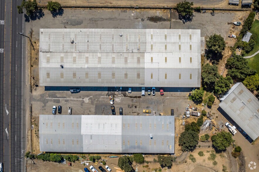 More Photos Of 4283 N Wilson Way, Stockton Warehouse For Lease