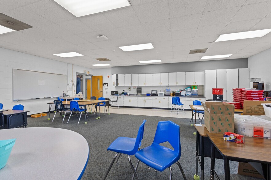 More Photos Of 414 S Church St, Endeavor Schools For Sale