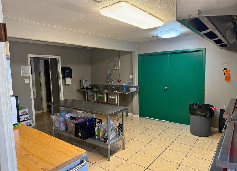 More Photos Of 8600 Guadalupe st, Austin Religious Facility For Sale