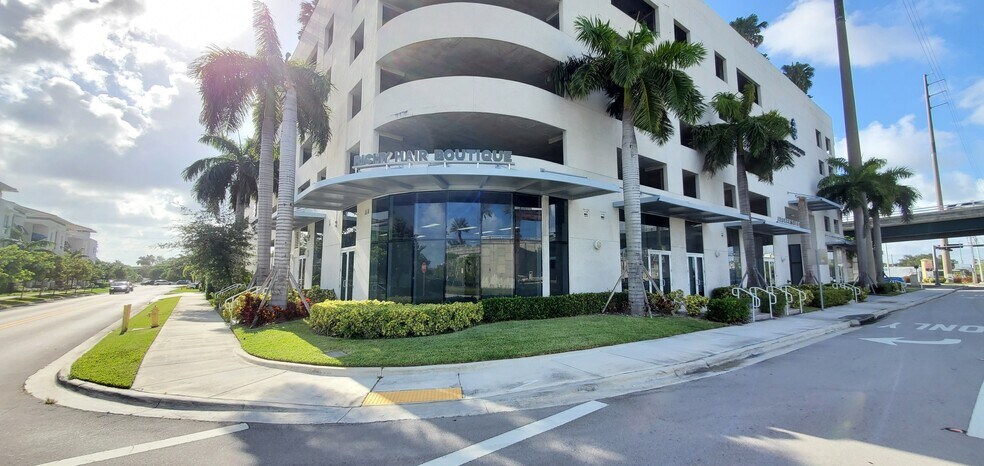 More Photos Of 20200 W Dixie Hwy, Aventura Medical For Lease