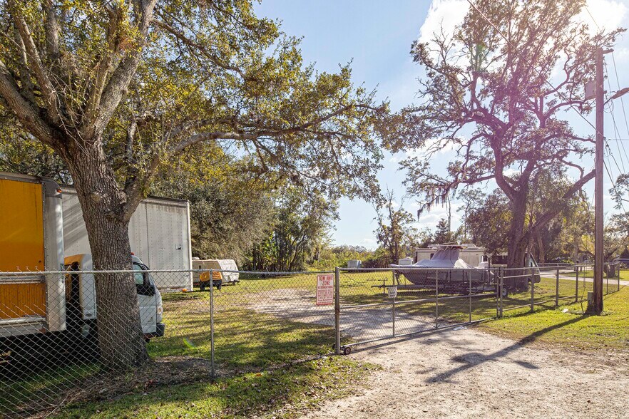 More Photos Of 4845 S Orange Blossom Trl, Kissimmee Manufactured Housing Mobile Home Park For Sale