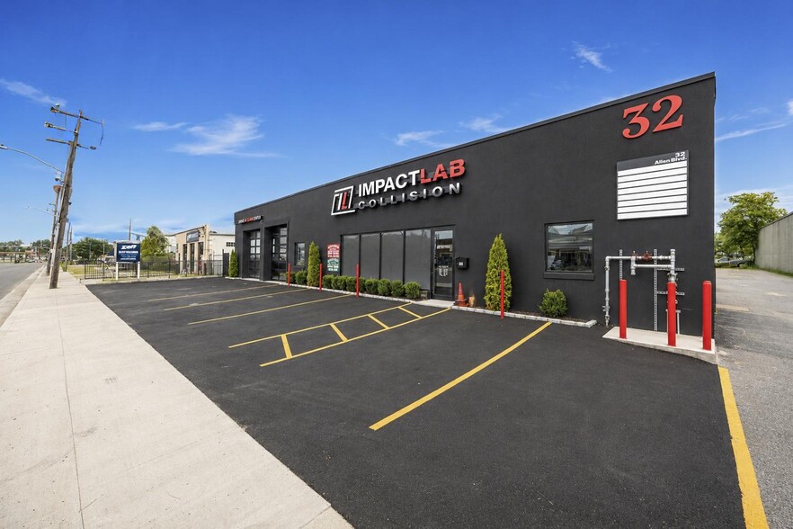 More Photos Of 32 Allen Blvd, Farmingdale Warehouse For Sale