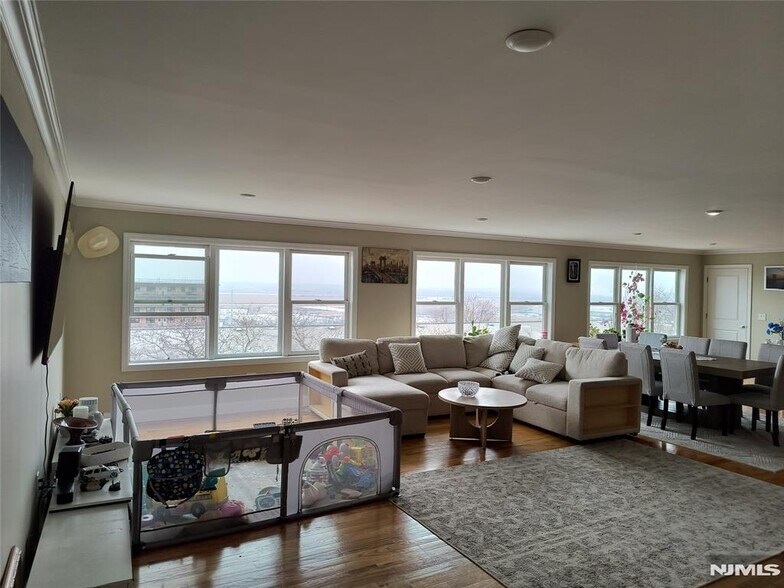 More Photos Of 6805 Meadowview Ave, North Bergen Apartments For Sale