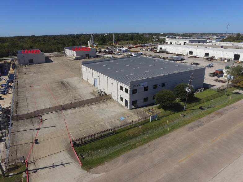More Photos Of 18155 Chisholm Trl, Houston Warehouse For Lease