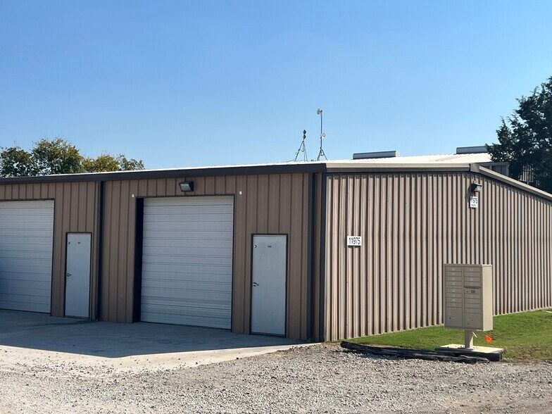 More Photos Of 11975 Cleveland Gibbs Rd, Roanoke Industrial For Lease