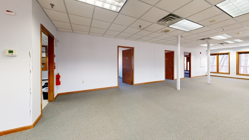 More Photos Of 135 Folly Mill Rd, Seabrook Office For Sale