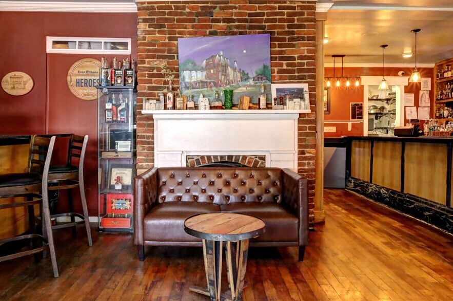 More Photos Of 103 W Main St, Frankfort Restaurant For Sale