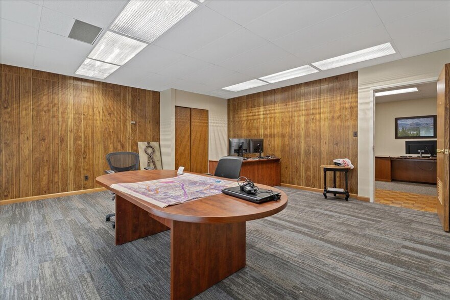 More Photos Of 1803-1807 Capitol Ave, Cheyenne Office For Sale