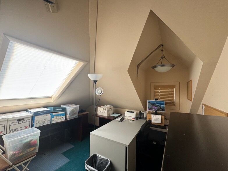 More Photos Of 62 Bowman Ave, Rye Town Office For Lease