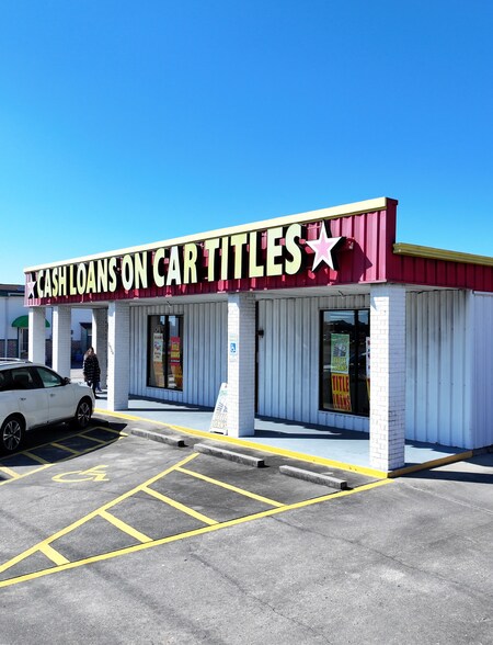 More Photos Of 2924 Highway 365, Nederland Freestanding For Sale
