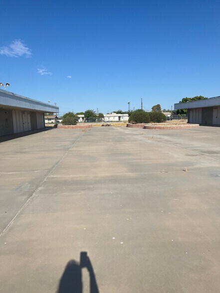 More Photos Of 401 S 3rd St, Blythe Religious Facility For Sale