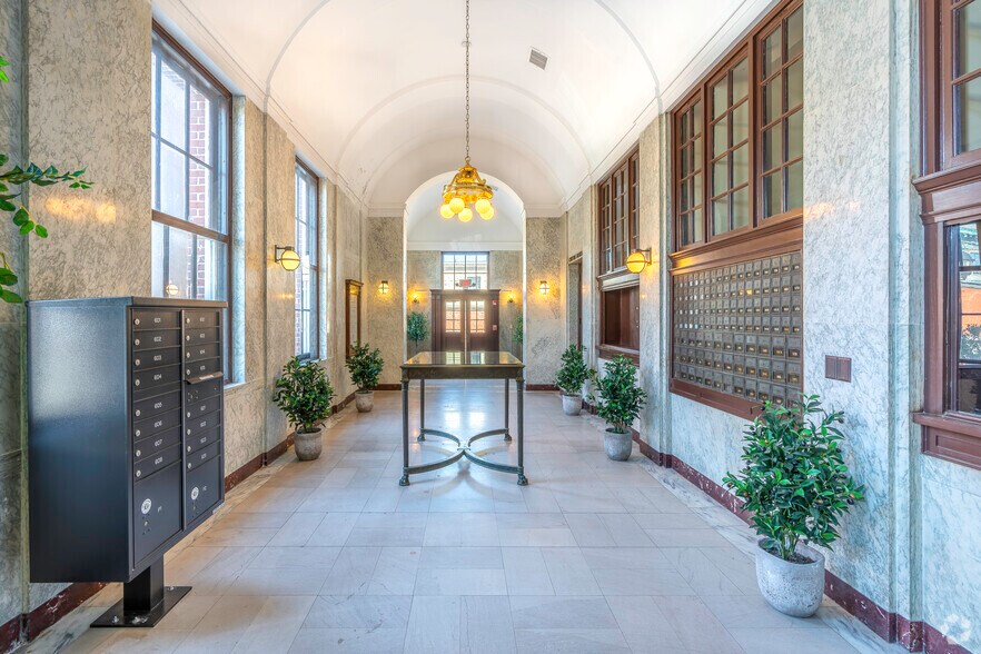 More Photos Of 6 Main Street Ext, Plymouth Office For Lease