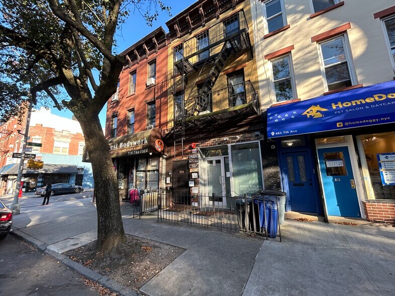 More Photos Of 459 7th Ave, Brooklyn Storefront Retail Office For Lease