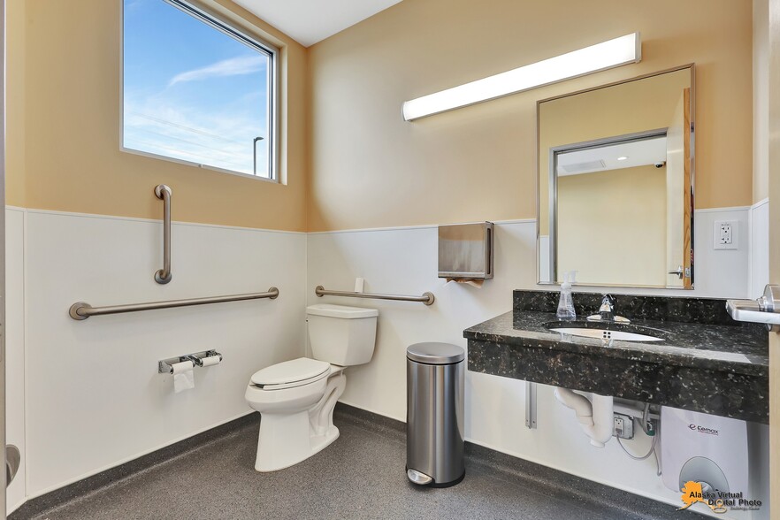 More Photos Of 1075 S Inner Springer Loop, Palmer Industrial For Sale