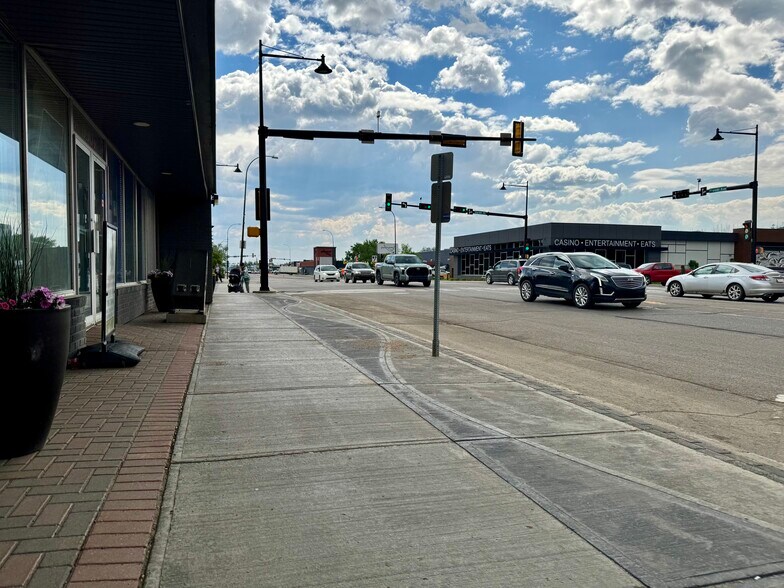 More Photos Of 9904 Franklin Ave, Fort McMurray Storefront Retail Office For Lease