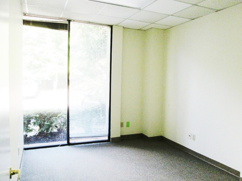 3680 Bridge Rd, Norcross, GA 30092 Office For Lease