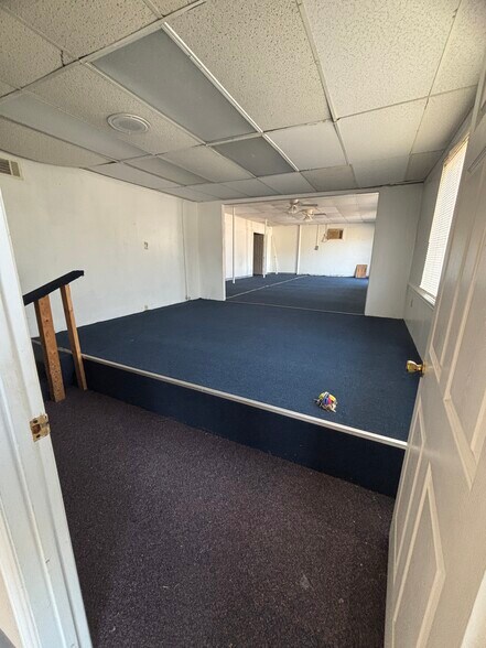 More Photos Of 2935 Platt Springs Rd, West Columbia General Retail For Lease