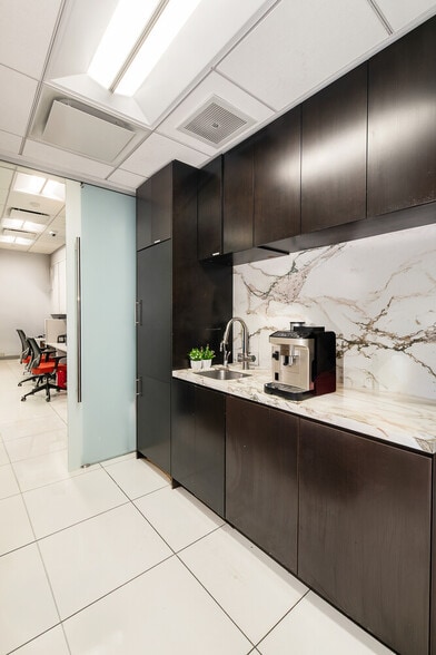 More Photos Of 55 W 46th St, New York Office Residential For Sale