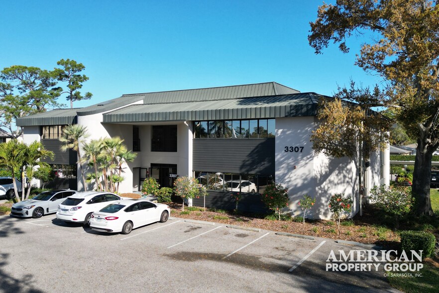 More Photos Of 3307 Clark Rd, Sarasota Office For Sale