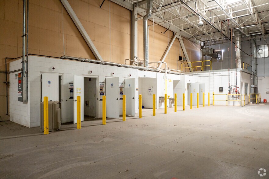 More Photos Of 1300 Desert Willow Rd, Los Lunas Manufacturing For Sale