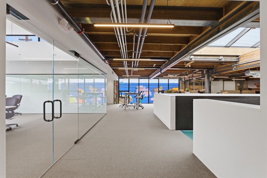 More Photos Of 1401 Old County Rd, San Carlos Manufacturing For Sale