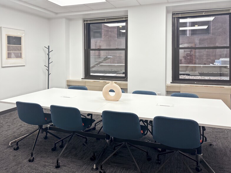 More Photos Of 320 N Meridian St, Indianapolis Coworking Space