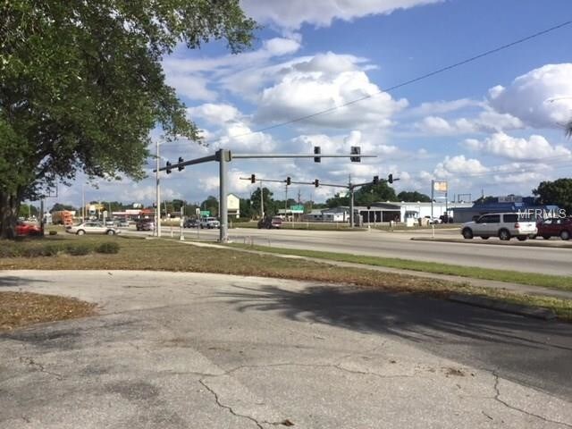 More Photos Of 1409 E Oak St, Arcadia Storefront Retail Office For Sale