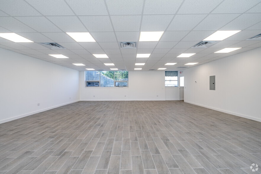 More Photos Of 2075 Millburn Ave, Maplewood Medical For Lease