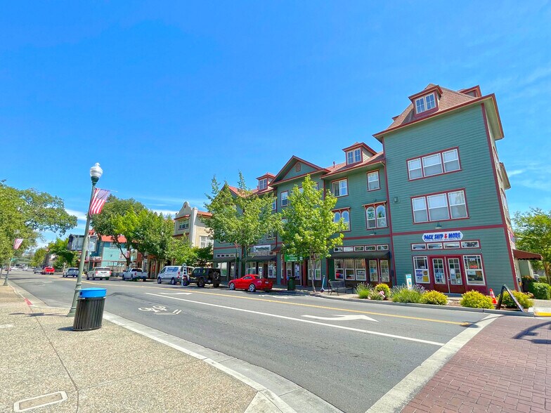 Primary Photo Of 220-220 Windsor River Rd, Windsor Apartments For Lease