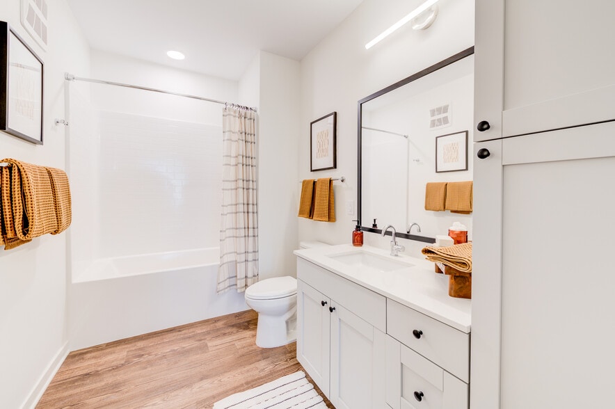 More Photos Of 416 N Kirkwood Rd, Kirkwood Apartments For Sale